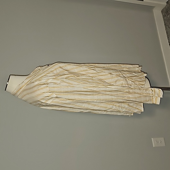 Maurices Relaxed Fit Plus Size 3 Lightweight button down blouse NWT - Picture 5 of 16